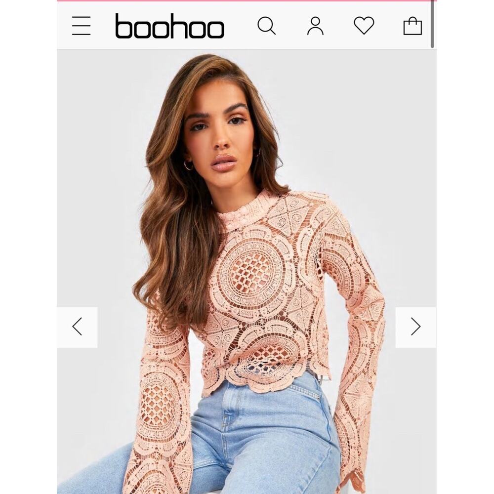 NWT Boohoo TURTLE NECK CROCHET LACE CROP TOP size 6 - Picture 3 of 11